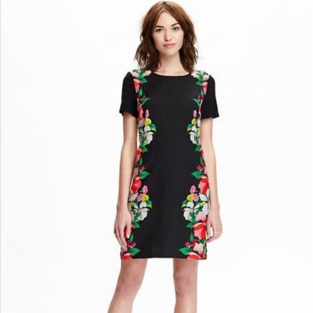 Old Navy Black Floral Shift Dress Sz S